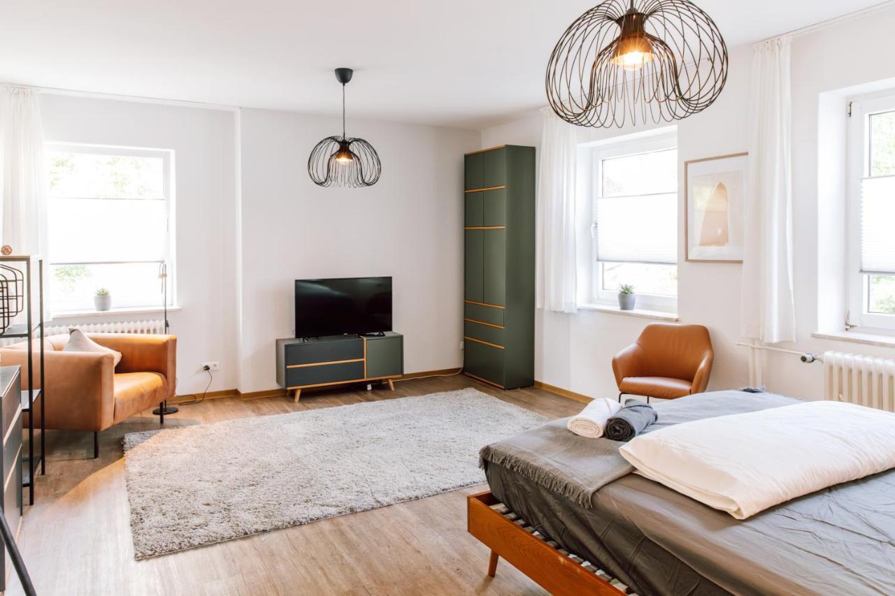 Apartment Alles Neu: 1-zi Zentral Am Exerzierpl. 24h-checkin
